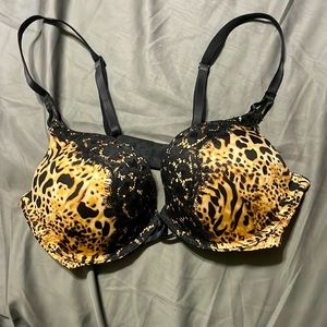 VS bombshell